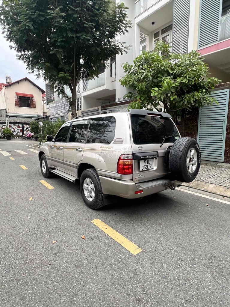 Toyota LanCruiser 1999 Zin 100. Mua bán Ô tô tại Thành phố Thủ Đức Tp Hồ Chí Minh được đăng bởi Anh Việt hình 3