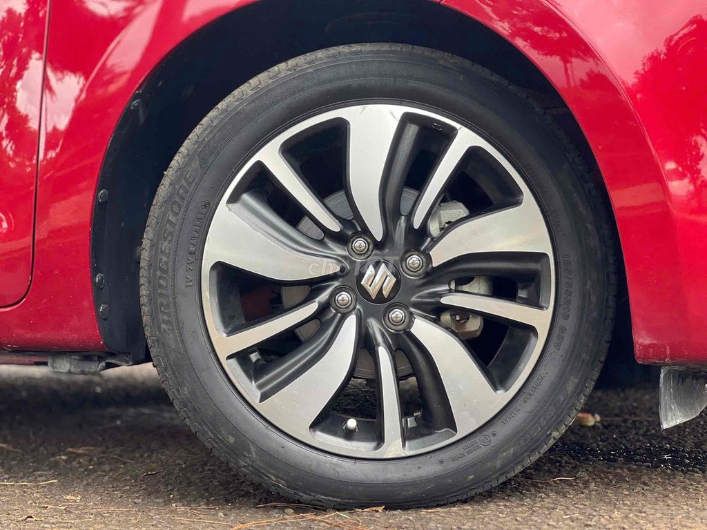 Suzuki Swift 2019 GLX 1.2 CVT - 40000 km. Mua bán Ô tô tại Thành phố Pleiku Gia Lai được đăng bởi Đào Thanh Tài hình 7