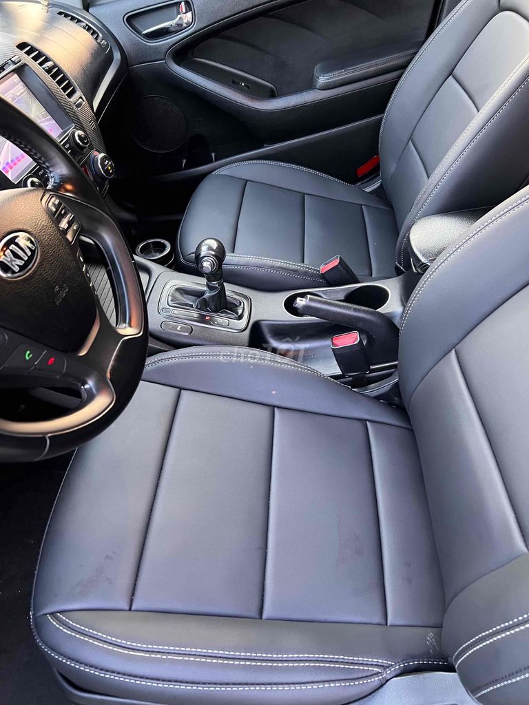 Kia K3 2014 1.6 AT - 79800 km. Mua bán Ô tô tại Thị xã Bến Cát Bình Dương được đăng bởi Nguyễn Trọng Hùng hình 4