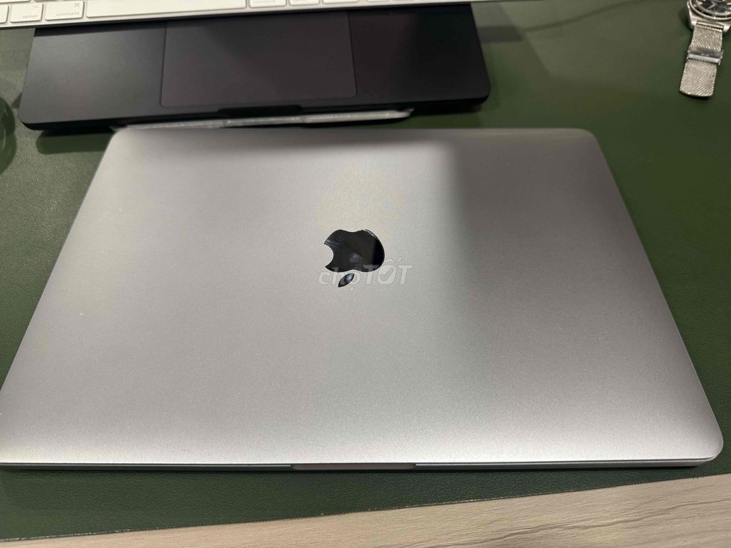 Macbook Pro 2020 13inch 16GB Ram,512GB SSD xám đen. Mua bán Laptop tại Quận 7 Tp Hồ Chí Minh được đăng bởi Nguyen David hình 5