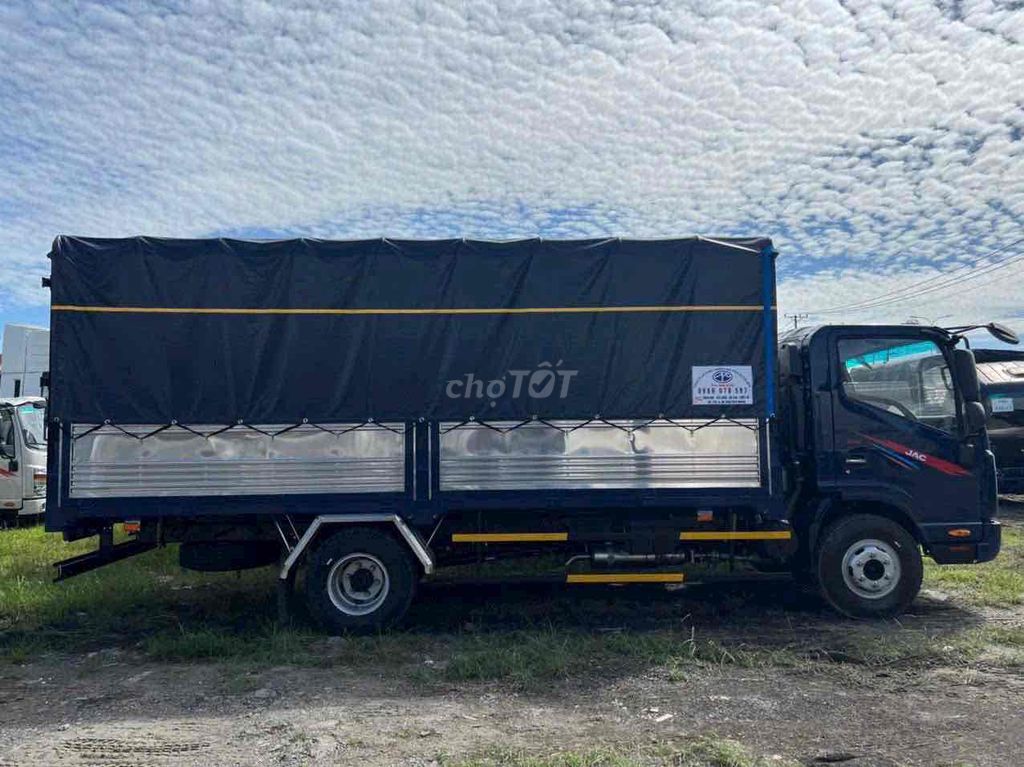 JAC N350 PLUS tải trọng 3,5 tấn thùng 5,25m. Mua bán Xe tải, xe ben tại Huyện Châu Thành A Hậu Giang được đăng bởi Hoàng Thúc Xe Tải hình 2