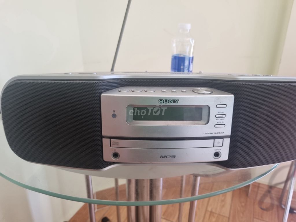 Máy nghe nhạc Sony CD Radio. Mua bán Tivi, Âm thanh tại Quận Tân Phú Tp Hồ Chí Minh được đăng bởi VAN THANH hình 1