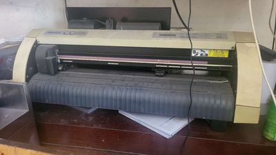 Máy cắt decal Mimaki. Mua bán Đồ chuyên dụng, Giống nuôi trồng tại Quận Sơn Trà Đà Nẵng được đăng bởi Thương đế