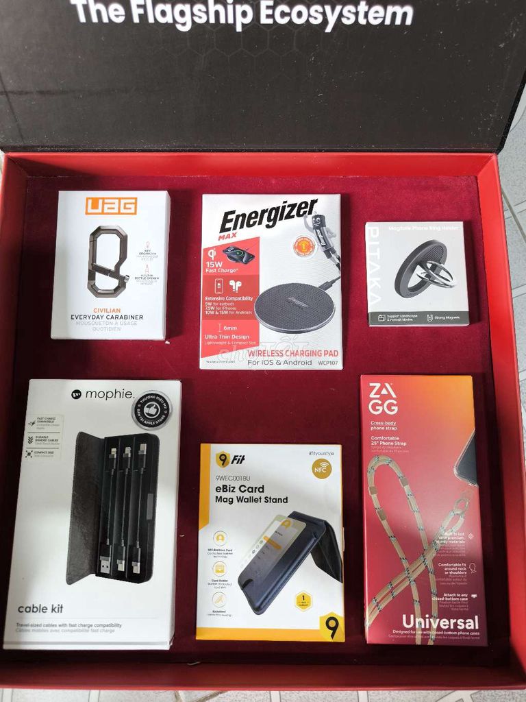 Bộ phụ kiện iPhone. Mua bán Phụ kiện (Màn hình, Chuột...) tại Quận Bình Tân Tp Hồ Chí Minh được đăng bởi Hoàng Thùy hình 1