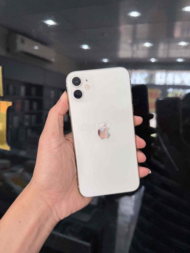 Apple iPhone 11 64GB Trắng Đã sử dụng. Mua bán Điện thoại tại Huyện Châu Đức Bà Rịa - Vũng Tàu được đăng bởi Lê Quang Sáng hình 1