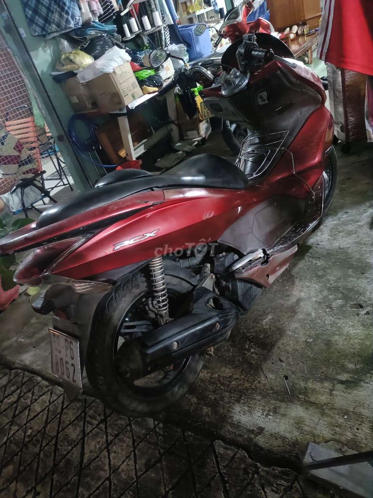 Pcx máy êm ngon 2010. Mua bán Xe máy tại Quận 12 Tp Hồ Chí Minh được đăng bởi Trái táo xanh hình 3