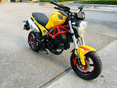 Ducati Monster 696 mini màu vàng 2019 đi 200km