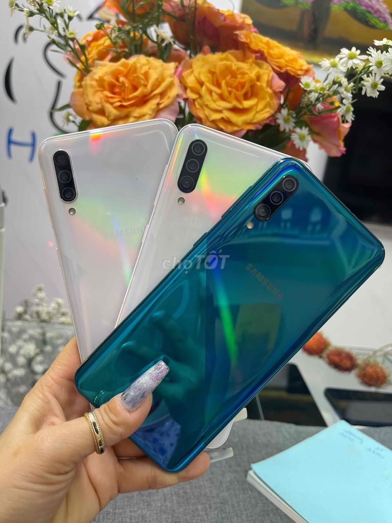sam sung a30s ram 4/64gb máy 99% k zin tặng luôn. Mua bán Điện thoại tại Quận Tân Phú Tp Hồ Chí Minh được đăng bởi LỆ MỸ mobile hình 1
