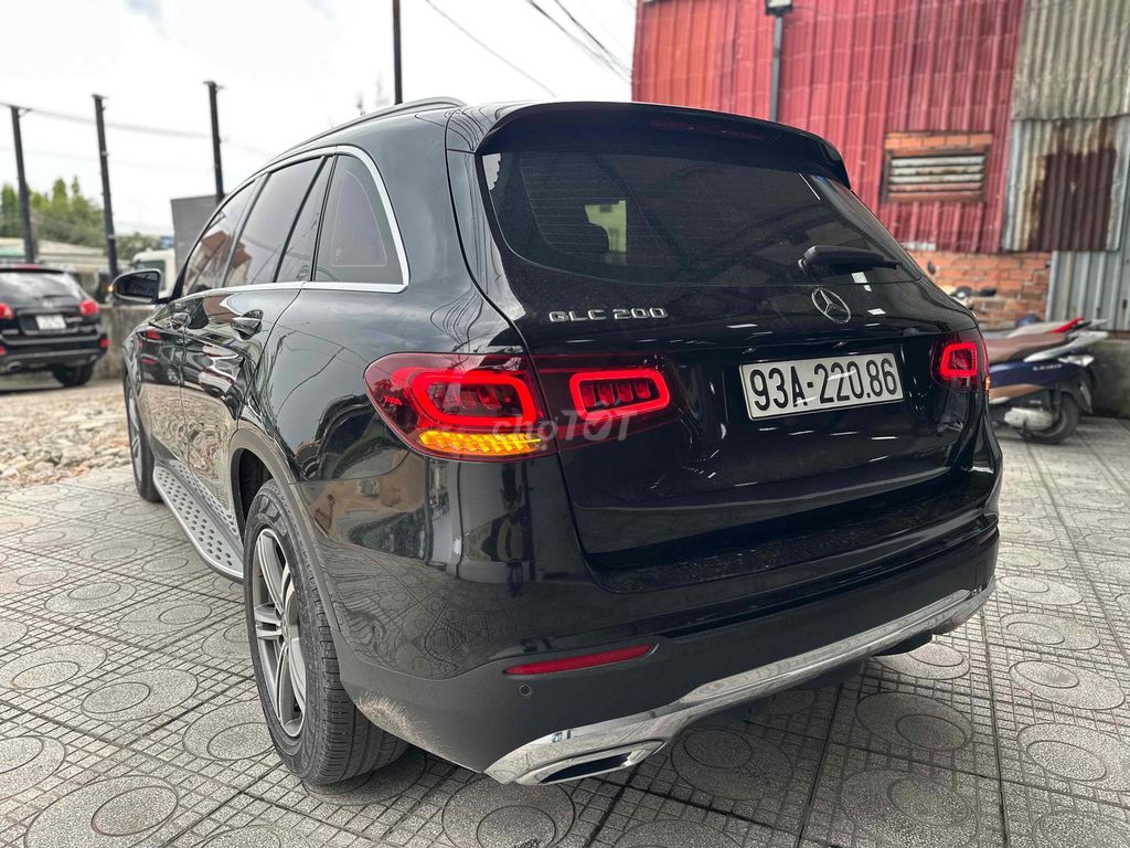 🔴 Mercedes Benz GLC 200 2020 - 23.000 km. Mua bán Ô tô tại Thành phố Thủ Dầu Một Bình Dương được đăng bởi Tuấn carhouse hình 6