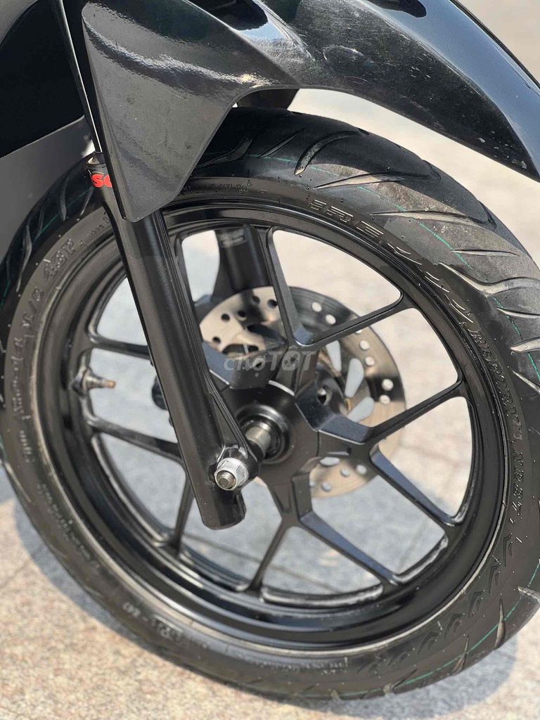 Honda Vario 150 2022 Xám đen 18.000km. Mua bán Xe máy tại Quận 11 Tp Hồ Chí Minh được đăng bởi Hưng Từ hình 8