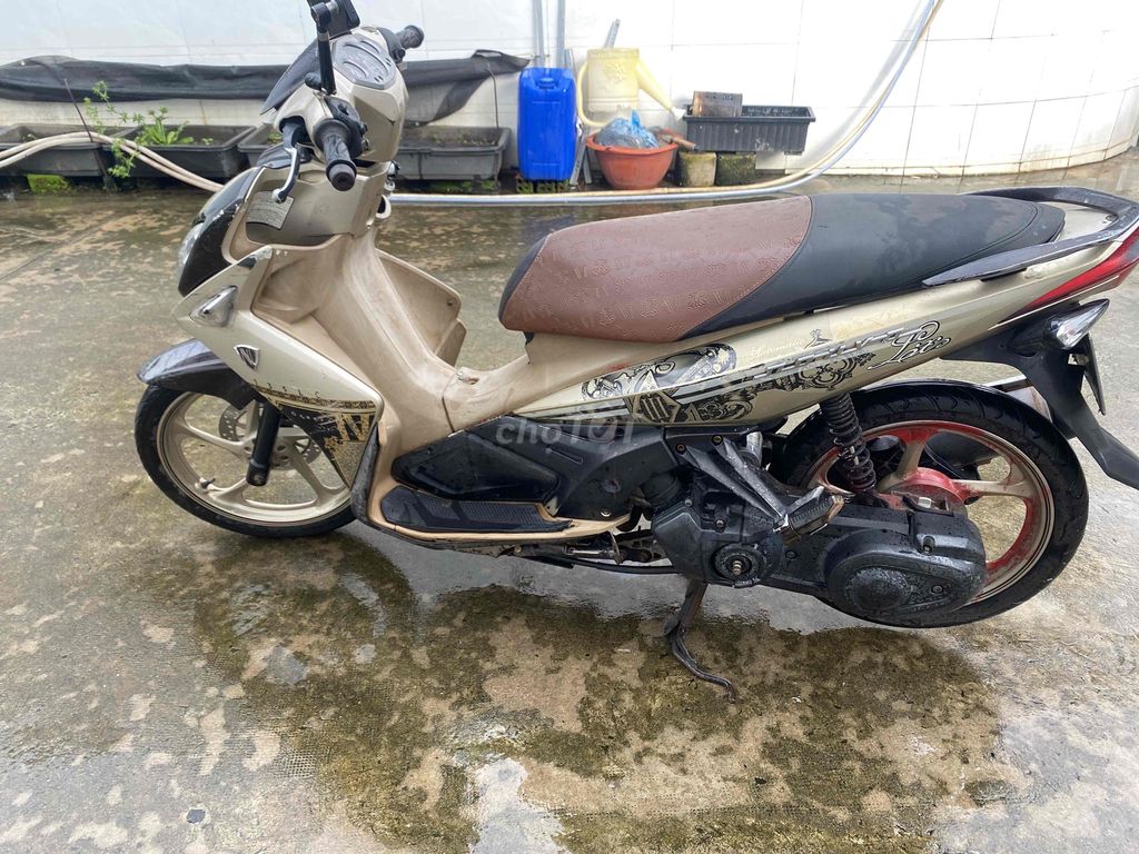 nouvo bình đề máy êm xe giấy tờ đầy đủ. Mua bán Xe máy tại Thành phố Biên Hòa Đồng Nai được đăng bởi Nguyễn Thành Công hình 6