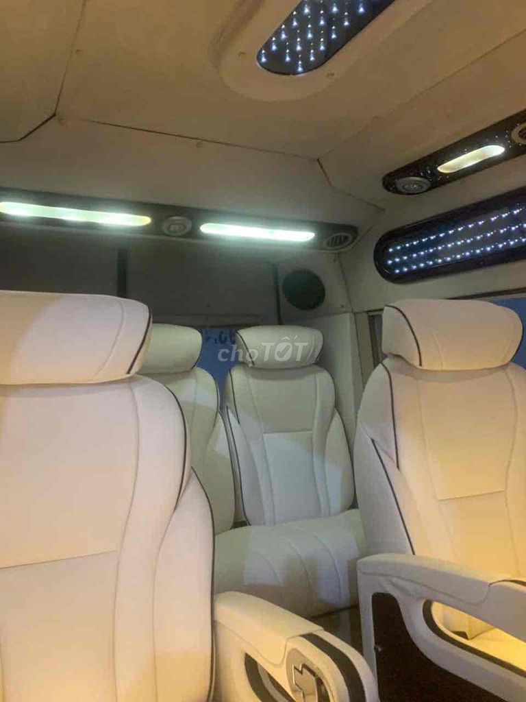 Ford Transit 2015 limousine 10 ghế ngã cực vip rin. Mua bán Ô tô tại Quận 12 Tp Hồ Chí Minh được đăng bởi tuan minh hình 11