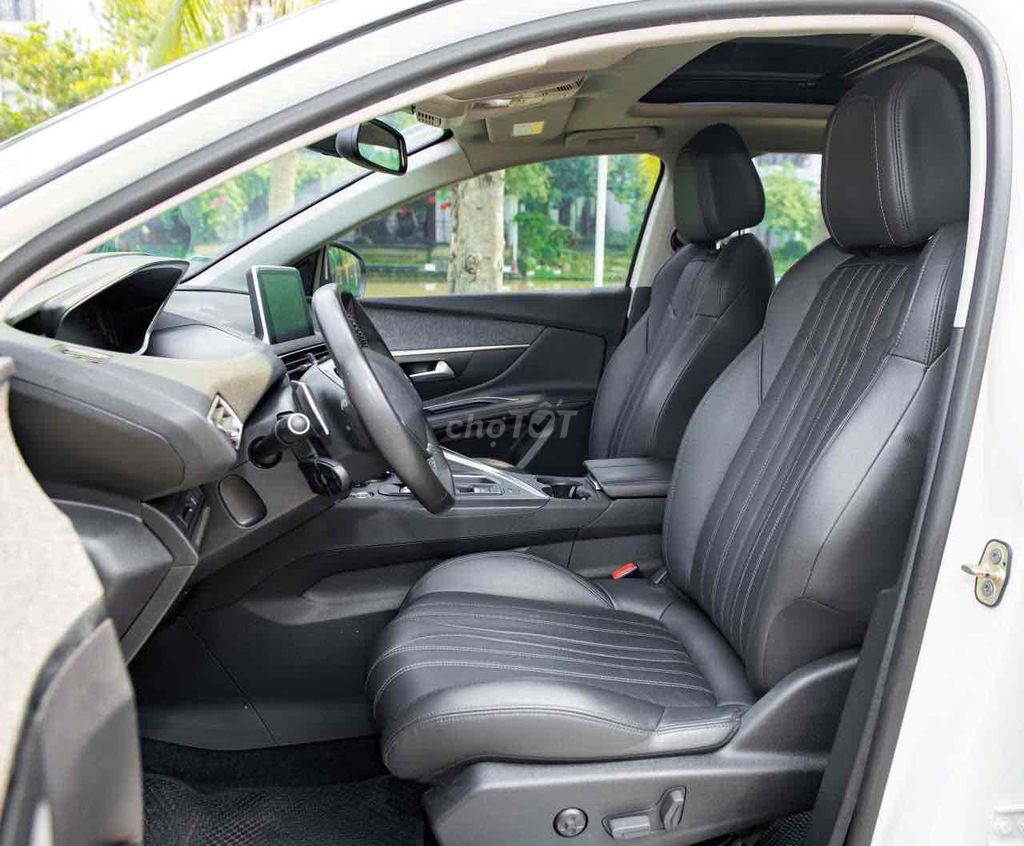 Peugeot 3008 allure 2019. Mua bán Ô tô tại Quận Long Biên Hà Nội được đăng bởi Trang Gala hình 8