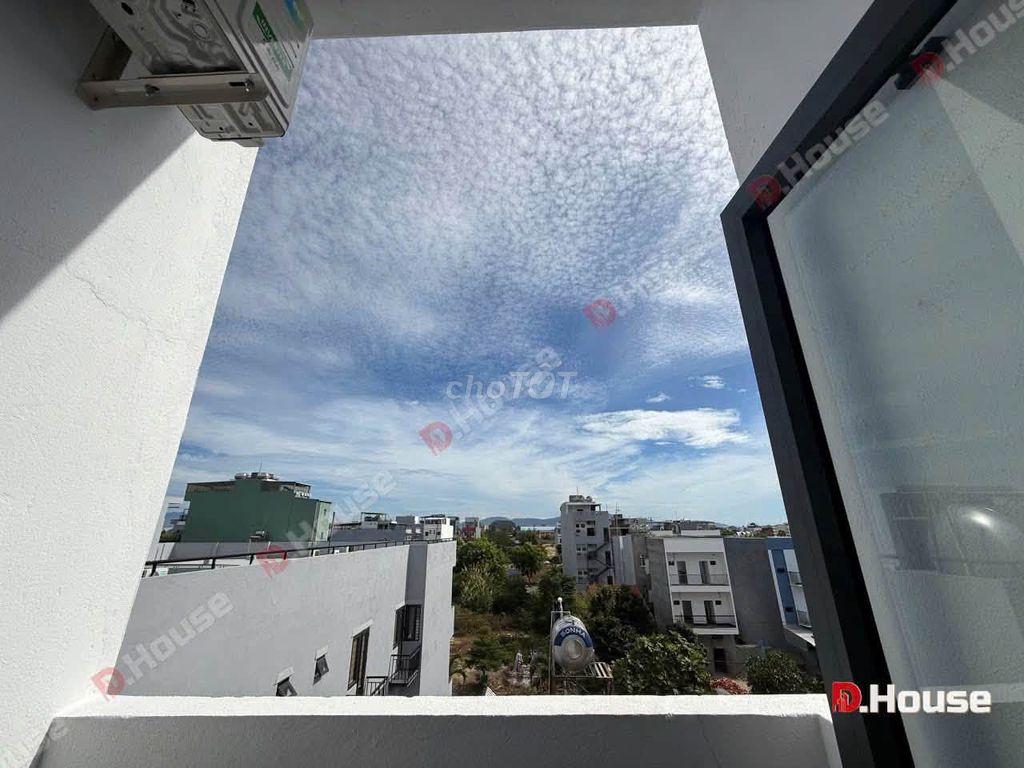 Căn hộ full nội thất khu đô thị FPT