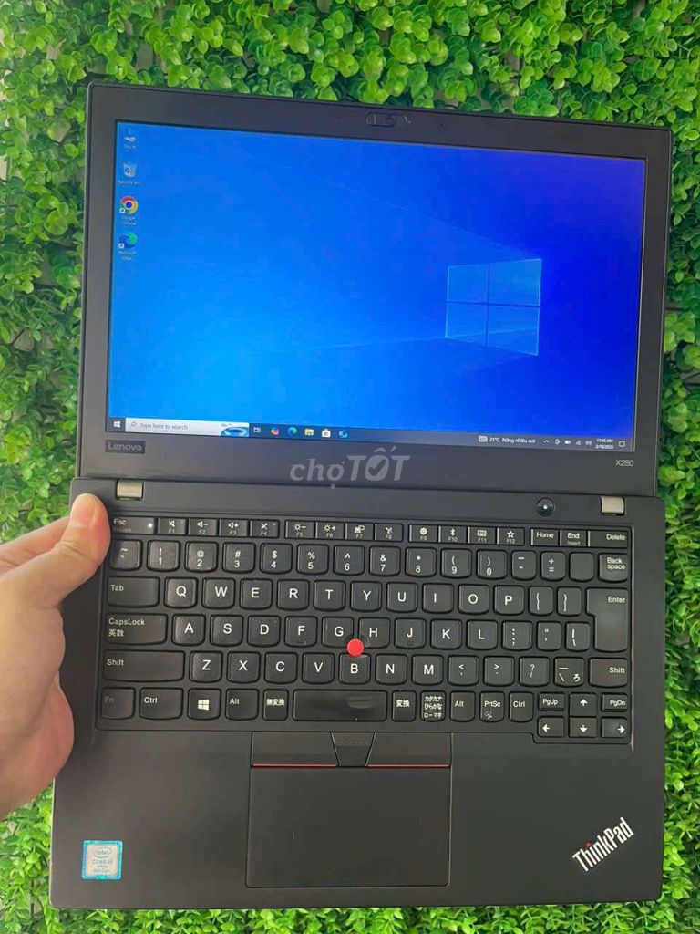 Thinkpad X280 I5/8GB/256GB SSD mới 95% gọn nhẹ.