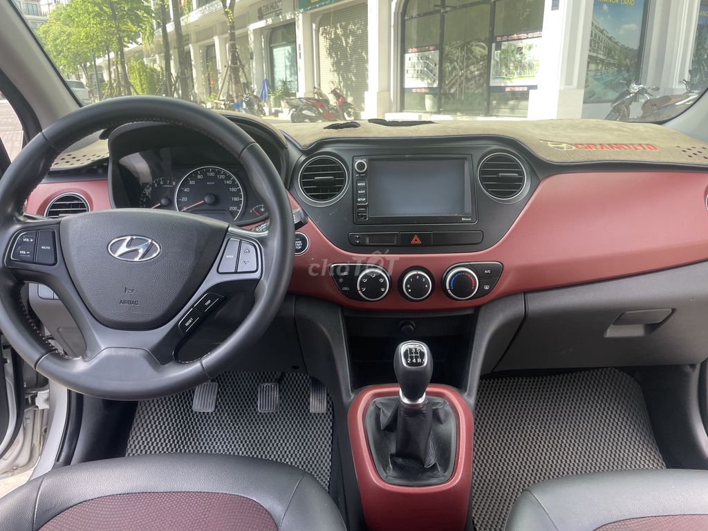 Hyundai Grand i10 2018 Grand 1.2 MT - 82000 km. Mua bán Ô tô tại Quận Thanh Xuân Hà Nội được đăng bởi Trần Vượng hình 8