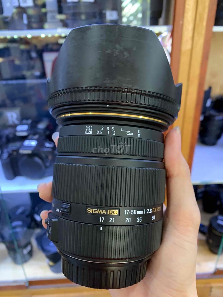 Sigma 17-50mm f2.8 for canon