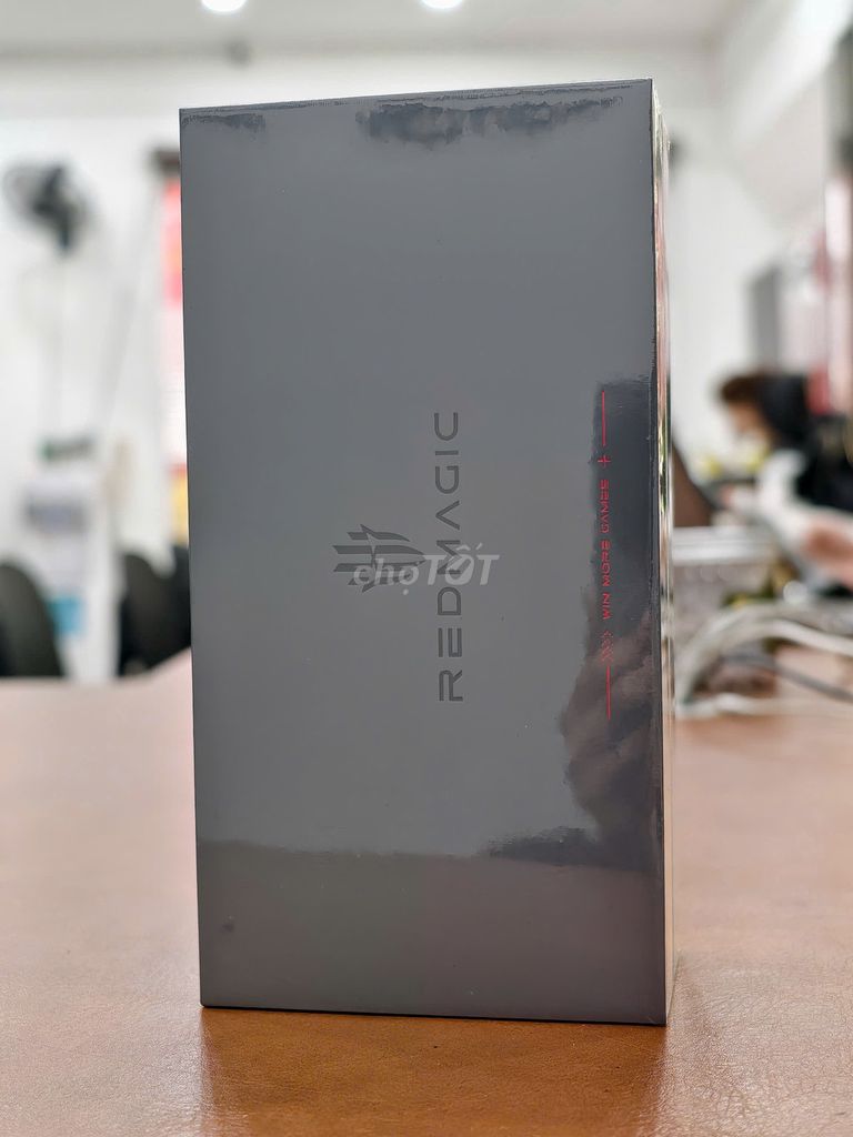 Nubia Redmagic 11 Pro bản 16-512gb Đen New Seal. Mua bán Điện thoại tại Quận Đống Đa Hà Nội được đăng bởi Hn Store hình 1