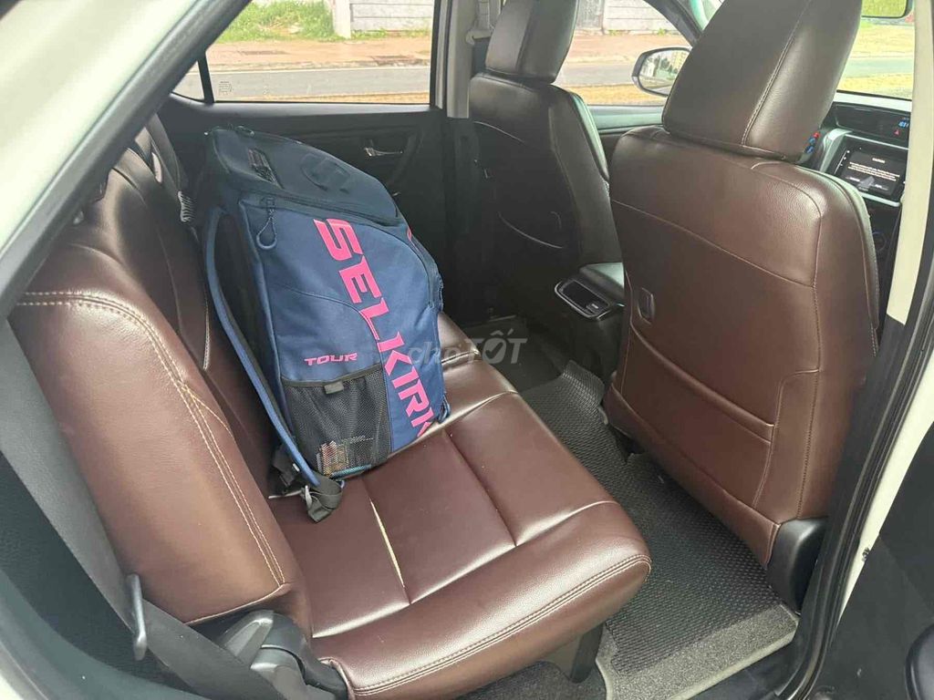 Toyota Fortuner 2019 2.4G 4x2 MT - 99000 km. Mua bán Ô tô tại Thành phố Thủ Đức Tp Hồ Chí Minh được đăng bởi Hải Trương hình 9