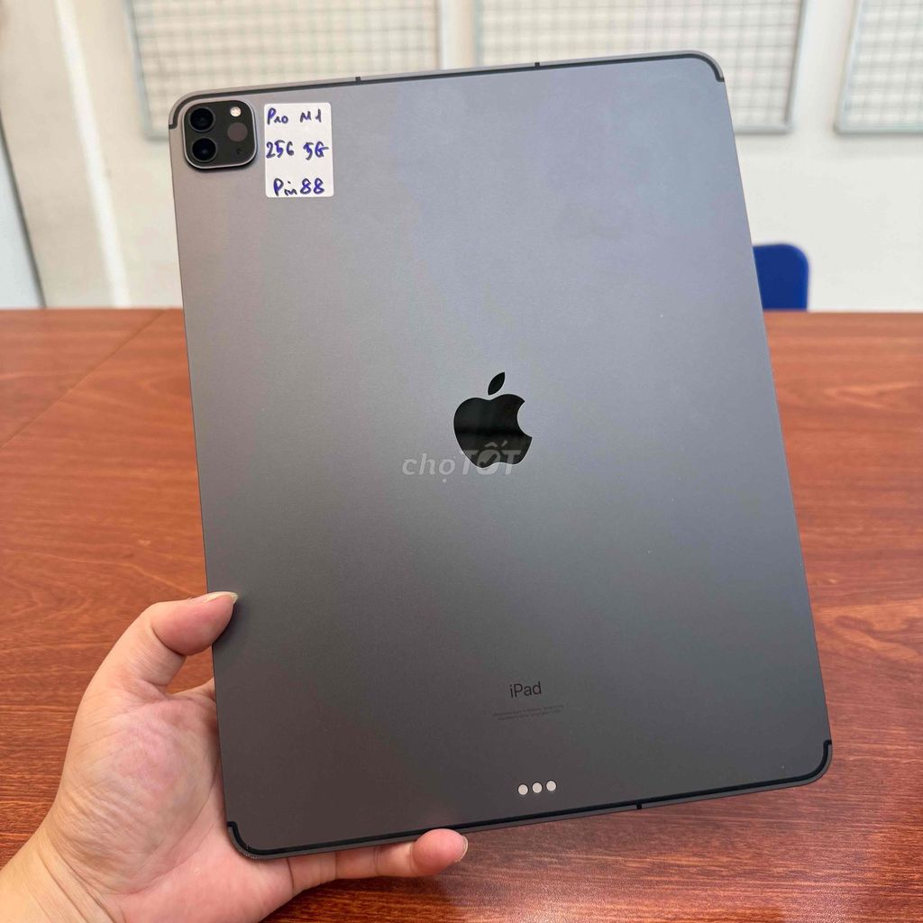 Apple iPad Pro M1 12.9 inch 256GB Wifi 5G. Mua bán Máy tính bảng tại Quận Tân Bình Tp Hồ Chí Minh được đăng bởi Minh Tuấn hình 1