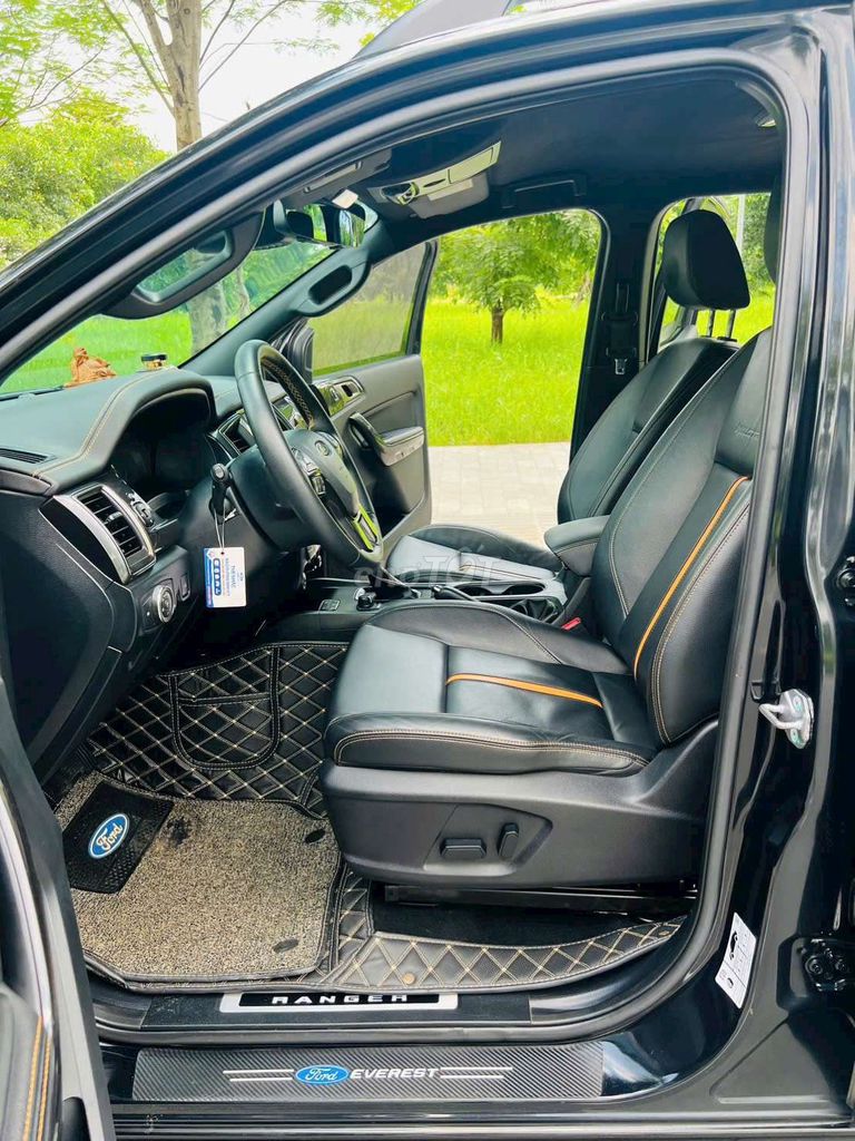 TÔI CẤN BÁN CHIẾC XE Ford Wildtrak 2.0L 4x4 AT. Mua bán Ô tô tại Quận Thanh Xuân Hà Nội được đăng bởi Trịnh Quang Hưng hình 13