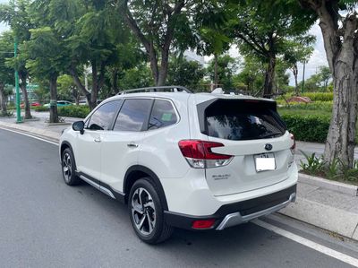 Subaru Forester iS 2024 đký 05/2025 Trắng 7.000 km