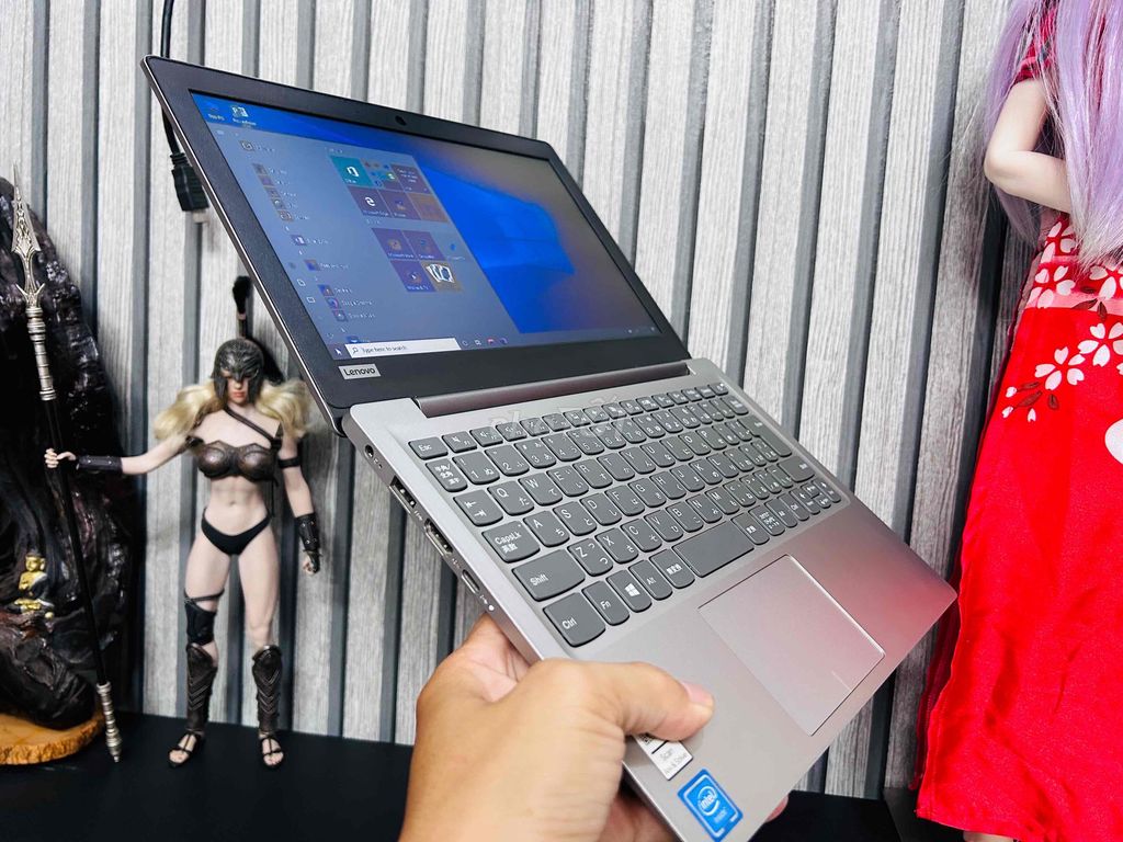Lenovo Ideapad 120S. Mua bán Laptop tại Quận 8 Tp Hồ Chí Minh được đăng bởi Quách Minh Trung hình 1