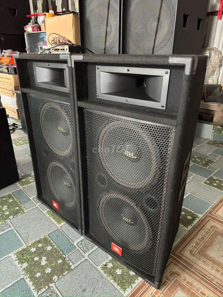 Loa JBL Đen Đã sử dụng. Mua bán Tivi, Âm thanh tại Quận Bắc Từ Liêm Hà Nội được đăng bởi Đức Tuấn Lô hình 1
