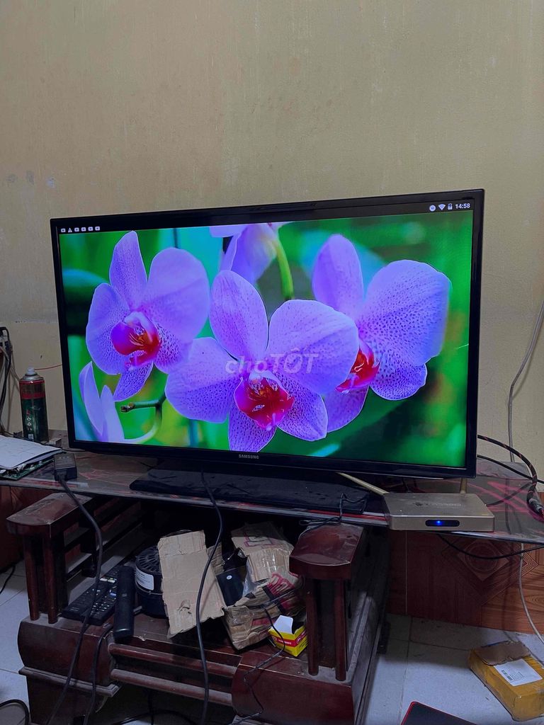 tv saámung 40in led kèm box xem mạng