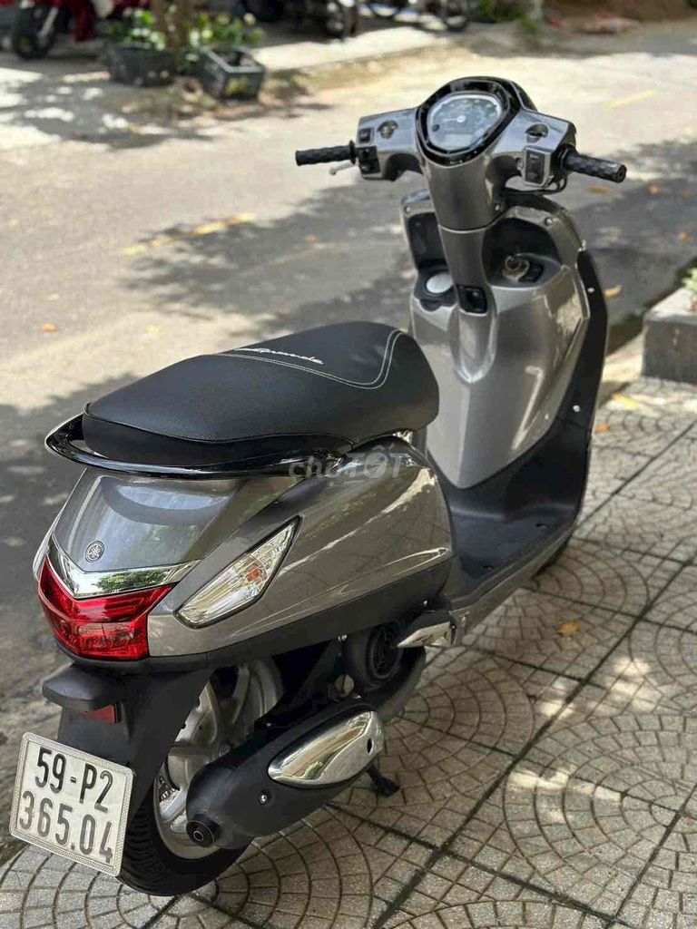 🌈Grandle cực đẹp máy rin siêu êm - CÓ TRẢ GÓP. Mua bán Xe máy tại Quận Thanh Khê Đà Nẵng được đăng bởi XE MÁY TRẢ GÓP LONG MOTOR hình 5