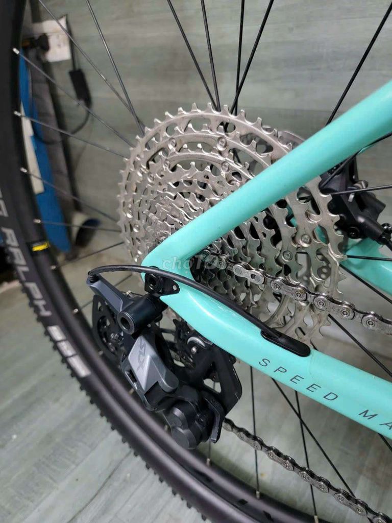 Xe đạp địa hình Mcelo Carbon T800. Mua bán Xe đạp tại Thành phố Dĩ An Bình Dương được đăng bởi Tuấn hình 3