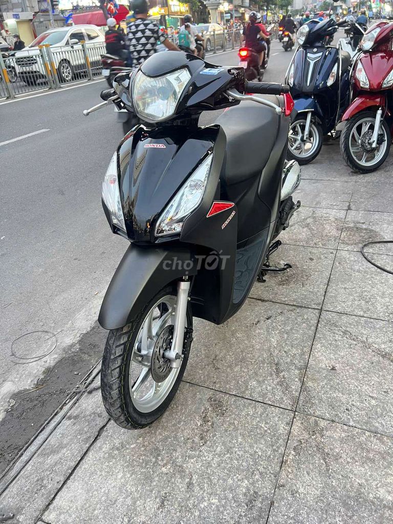 Honda Vision 2018 Đen Đã sử dụng. Mua bán Xe máy tại Quận Tân Phú Tp Hồ Chí Minh được đăng bởi Tuanduy hình 1