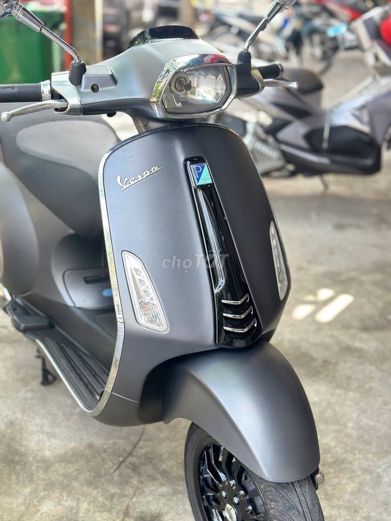 Piaggio Vespa Sprint 125 2018 Xám. Mua bán Xe máy tại Quận Hải Châu Đà Nẵng được đăng bởi Won Jay hình 4