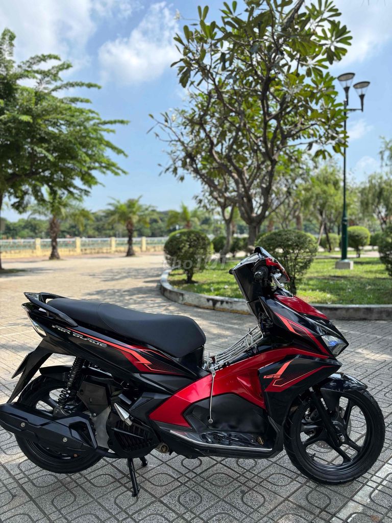 AB 125 2018 Áo Bọc Keo Xe Zin Nguyên Bản Chính Chủ. Mua bán Xe máy tại Quận Bình Thạnh Tp Hồ Chí Minh được đăng bởi Mai văn giang hình 2