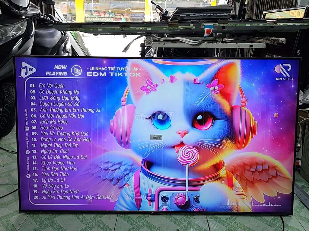 Lô 10 TV Samsung 4K UHD - 55 in. Cao Cấp - Đẹp 99%. Mua bán Tivi, Âm thanh tại Huyện Hóc Môn Tp Hồ Chí Minh được đăng bởi Chinh Anh hình 1