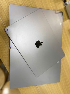 Macbook Pro 14" M1 Pro/16Gb/512Gb Ngoại hình 99%