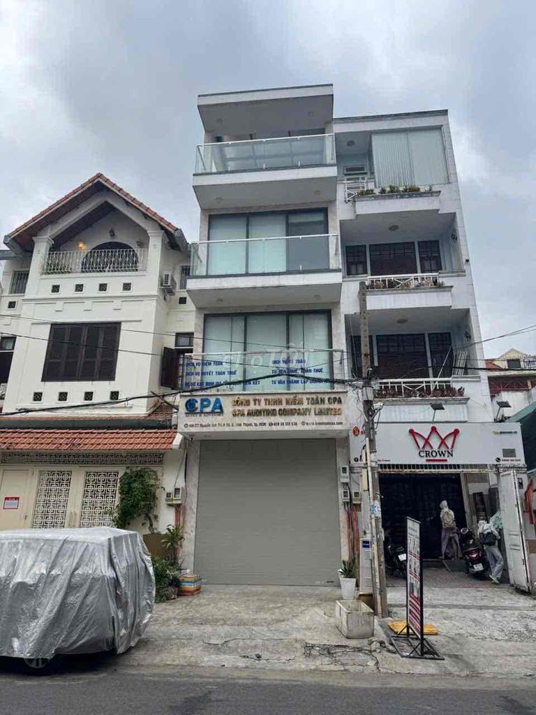 TOÀ NHÀ CÓ THANG MÁY !! MỚI XÂY NGUYỄN GIA TRÍ - Bình Thạnh