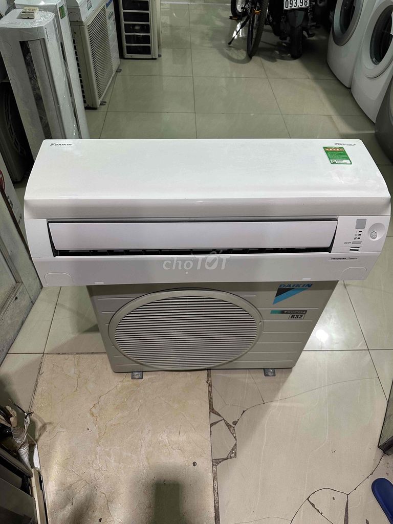 máy lạnh Daikin inverter 1 hp  gas r32