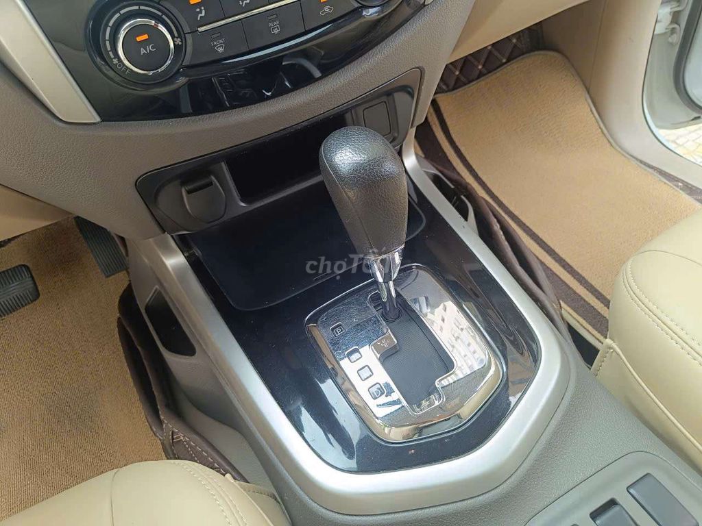 Navara 2018 EL Premium R - 14000 km. Mua bán Ô tô tại Quận Cầu Giấy Hà Nội được đăng bởi Hà Châu Tuyền hình 15