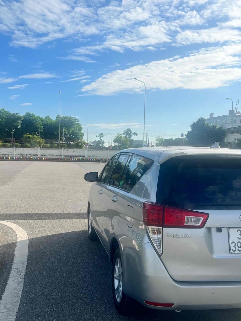 Toyota Innova 2018 2.0G - 130000 km. Mua bán Ô tô tại Huyện Đông Anh Hà Nội được đăng bởi Nguyễn Dỏ hình 2