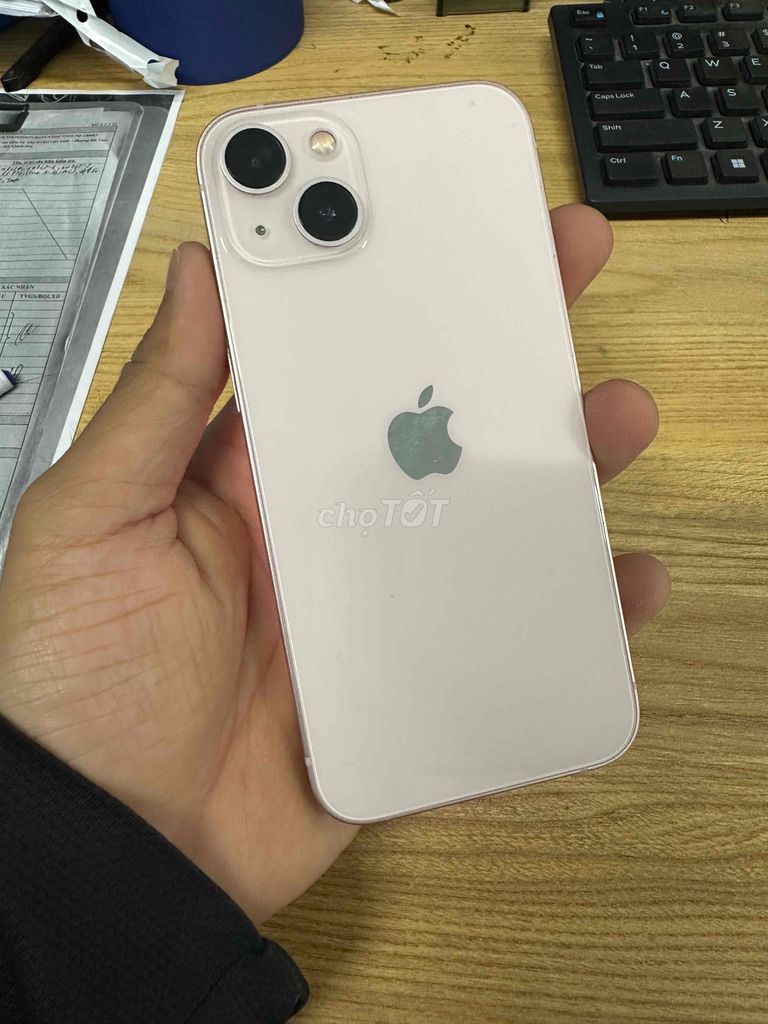 Apple iPhone 13 128GB Hồng Đã dùng. Mua bán Điện thoại tại Thành phố Nha Trang Khánh Hòa được đăng bởi Tran Phat hình 1