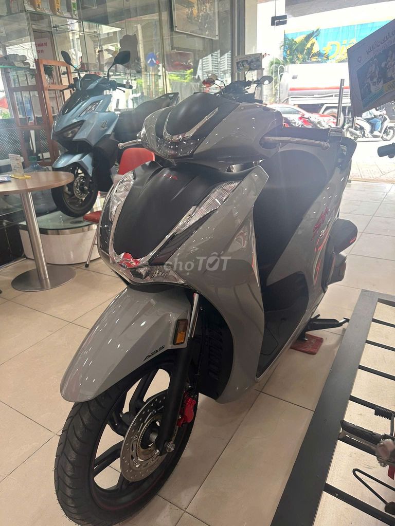Honda SH 350i Thể Thao - Giao xe miễn phí tận nhà. Mua bán Xe máy tại Quận Bình Thạnh Tp Hồ Chí Minh được đăng bởi Head Phát Tiến hình 3