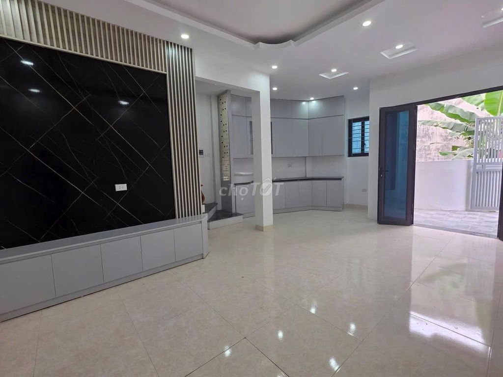 Дом на улице Ко Бан, Хадонг, 43м², 5 спален, 4,35 млрд