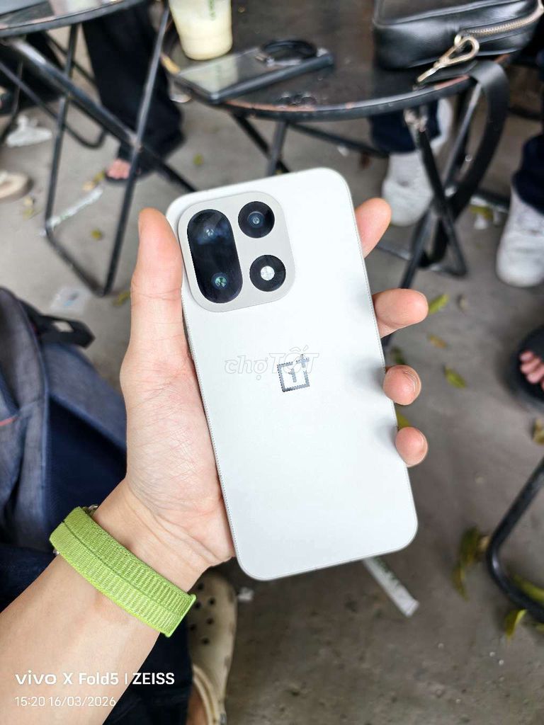 OnePlus 15 256GB Trắng. Mua bán Điện thoại tại Quận Ba Đình Hà Nội được đăng bởi Nguyễn Thanh Sơn hình 1