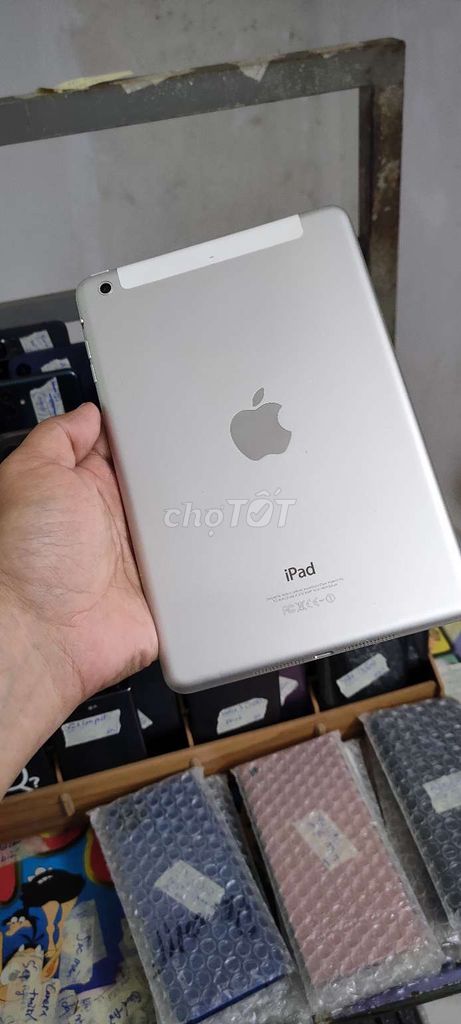Ipad mini 2, 32gb, YouTube. Mua bán Máy tính bảng tại Quận Gò Vấp Tp Hồ Chí Minh được đăng bởi A LONG   nhận thanh toán THẺ TÍN DỤNG hình 1