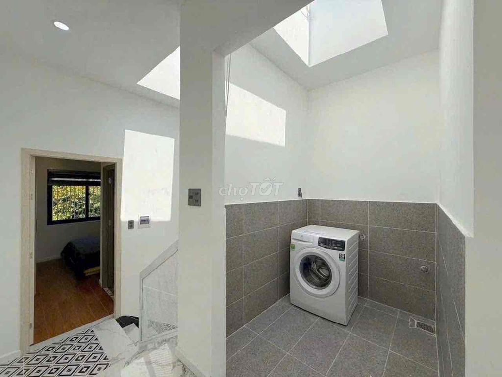 Furnished two-storey house on Dũng Sỹ Thanh Khê — photo 9