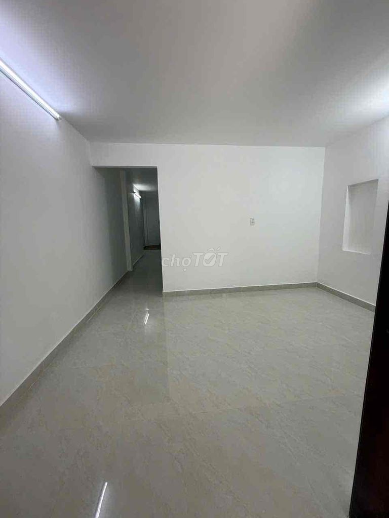 Аренда · 2 комн. · 100 м² · Quận Gò Vấp, ул. Đường Bùi Quang Là