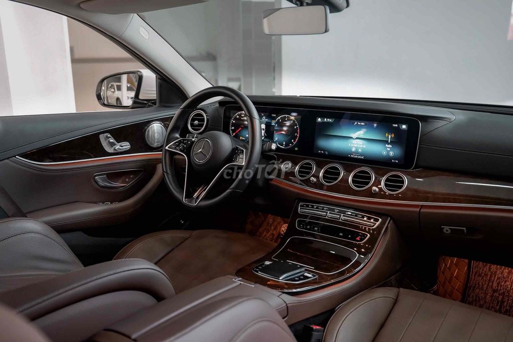 Mercedes E200 Exclusive V1 Model 2025. Mua bán Ô tô tại Quận 7 Tp Hồ Chí Minh được đăng bởi Hoàng Thọ hình 6