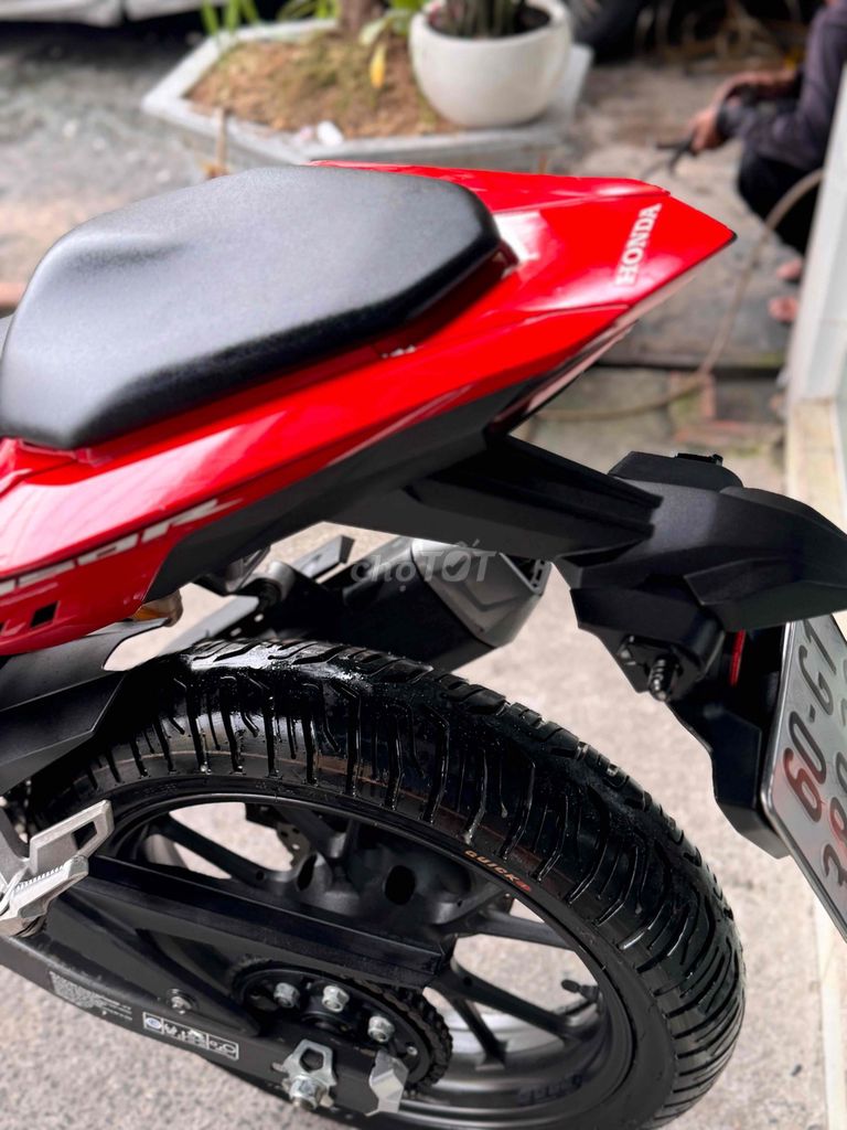 Cần bán Honda CBR150R 2021 Biển 60 9 chủ Xe zin. Mua bán Xe máy tại Quận Bình Tân Tp Hồ Chí Minh được đăng bởi Việt Motor Bình Tân hình 7