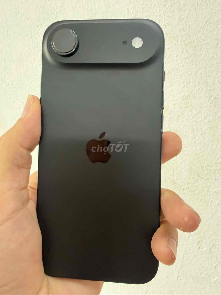 Apple iPhone 17 ari 256GB Đen zin áp vay mdm. Mua bán Điện thoại tại Quận Hai Bà Trưng Hà Nội được đăng bởi kim hình 1